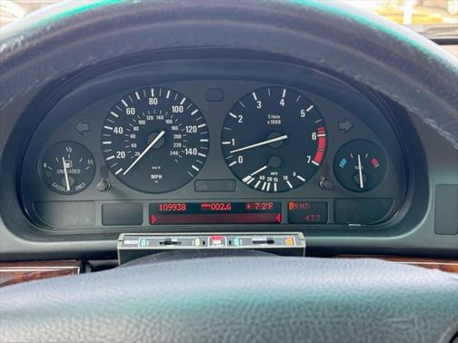 2003 BMW 540 540I
