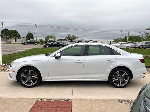 WHITE 2018 Audi A4 2.0T Premium Plus