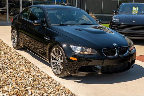 BLACK 2010 BMW M3 Base