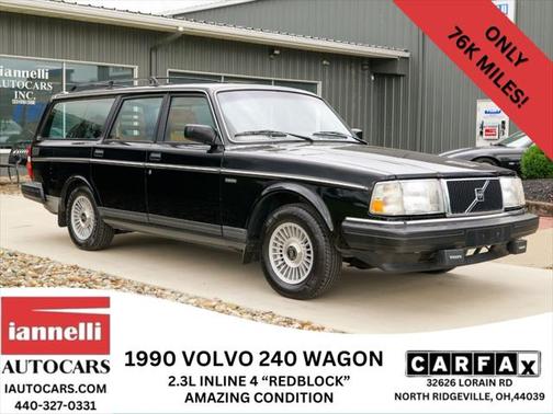 1990 Volvo 240 BASE