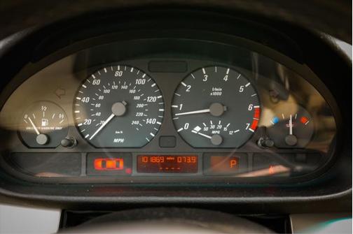 2003 BMW 325 325CI