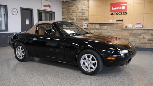 1996 Mazda MX-5 Miata BASE