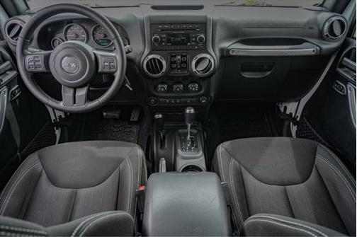 2015 Jeep Wrangler Sahara