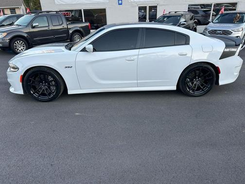 2017 Dodge Charger Daytona 392 RWD