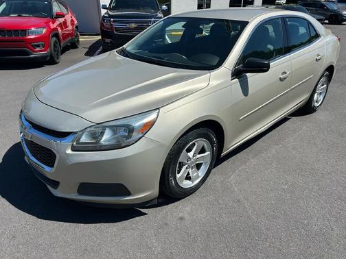 Gold 2014 Chevrolet Malibu 1LS