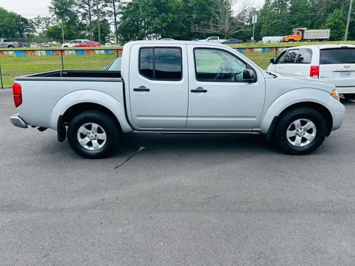 Brilliant Silver 2012 Nissan Frontier SV