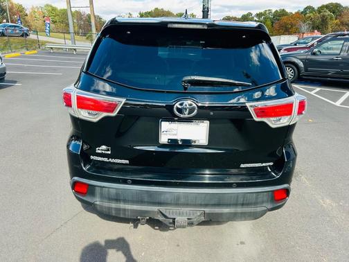 2015 Toyota Highlander Limited Platinum