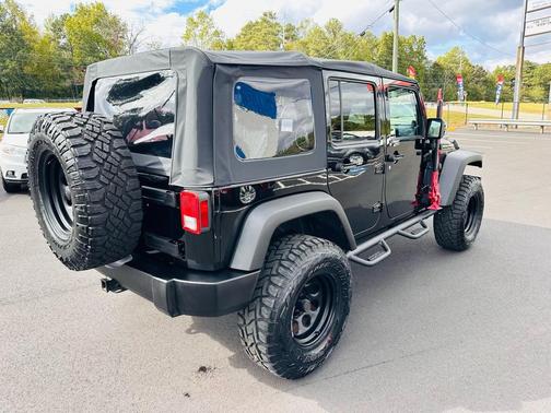 2010 Jeep Wrangler Unlimited Sport
