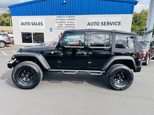 2010 Jeep Wrangler Unlimited Sport