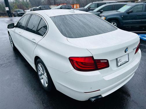 2012 BMW 528 528i