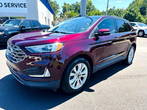 2021 Ford Edge Titanium