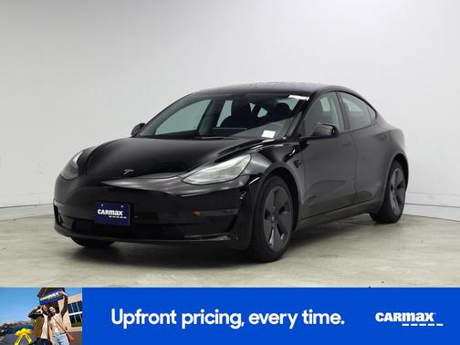 Black 2023 Tesla Model 3