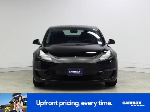 Black 2023 Tesla Model 3