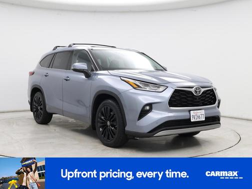 Blue 2022 Toyota Highlander Platinum