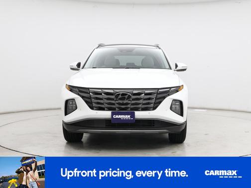 White 2023 Hyundai TUCSON Limited