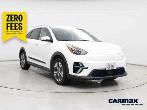 White 2022 Kia Niro EV S