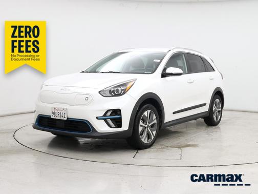 White 2022 Kia Niro EV S