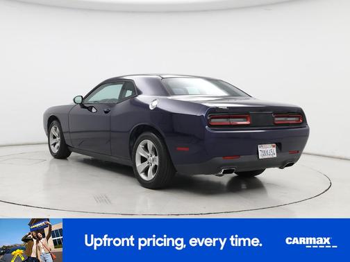 2016 Dodge Challenger SXT