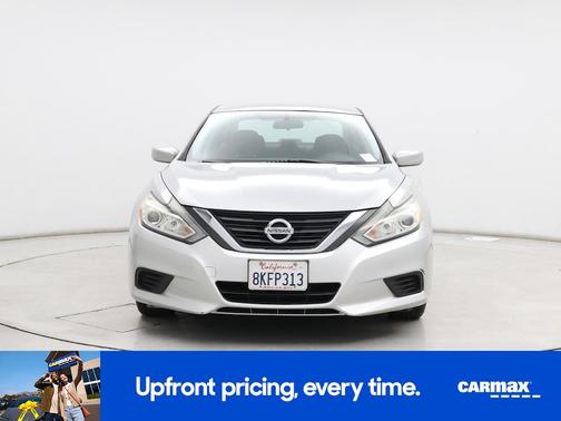 White 2016 Nissan Altima S