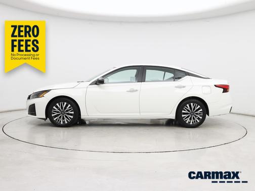 White 2025 Nissan Altima S
