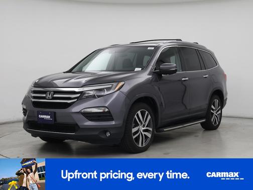 Gray 2017 Honda Pilot Elite