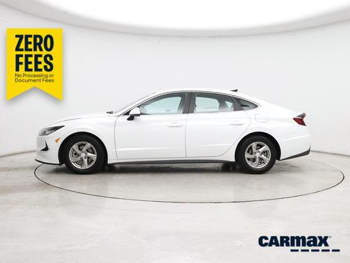 White 2022 Hyundai SONATA SE
