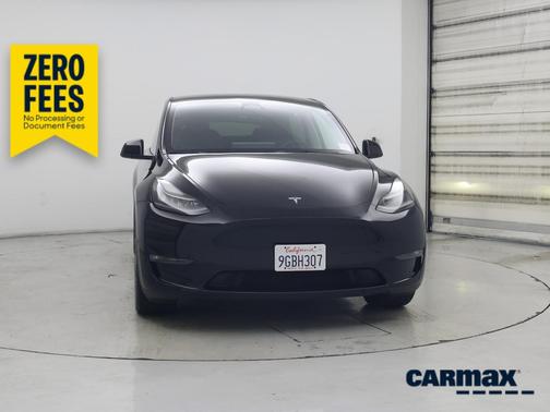 Black 2023 Tesla Model Y Long Range