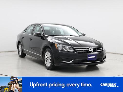 2016 Volkswagen Passat R-Line