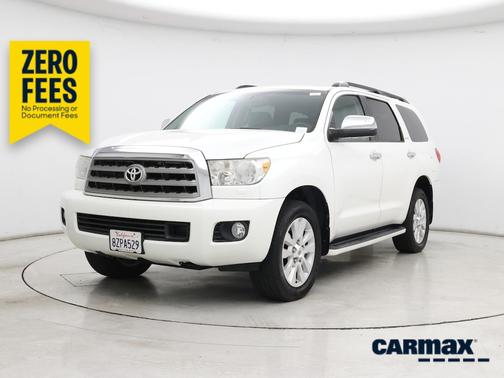 White 2016 Toyota Sequoia Platinum