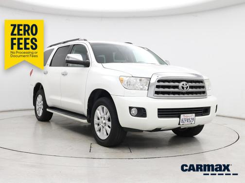 White 2016 Toyota Sequoia Platinum