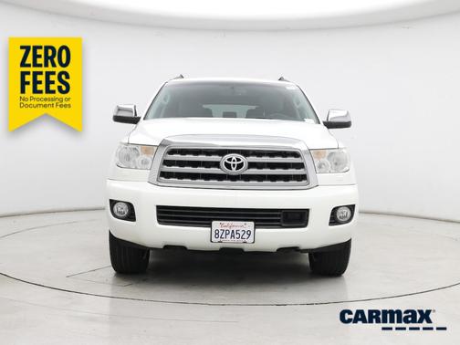 White 2016 Toyota Sequoia Platinum