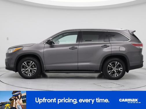Gray 2016 Toyota Highlander XLE