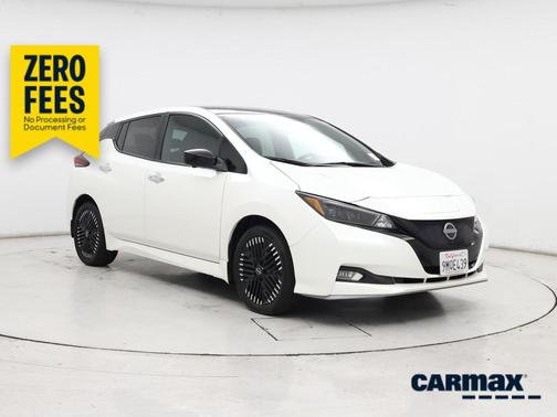 White 2024 Nissan Leaf SV Plus