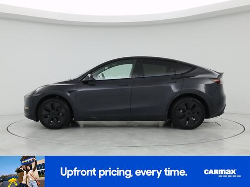 Gray 2025 Tesla Model Y Long Range
