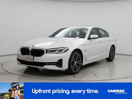 2022 BMW 530e 