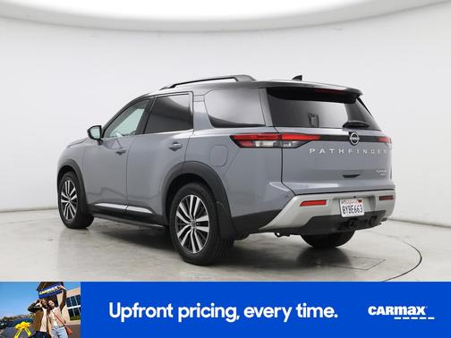 Gray 2022 Nissan Pathfinder Platinum