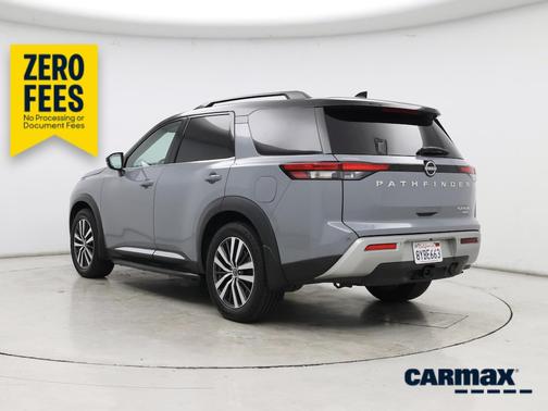 Gray 2022 Nissan Pathfinder Platinum
