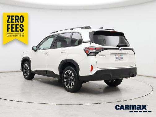 White 2025 Subaru Forester Premium