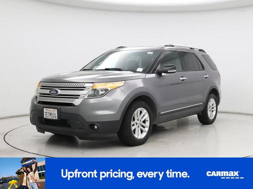 Gray 2014 Ford Explorer XLT