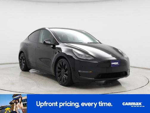 Black 2023 Tesla Model Y Performance