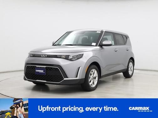 Silver 2025 Kia Soul LX