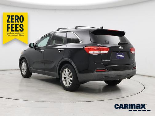 Black 2016 Kia Sorento LX