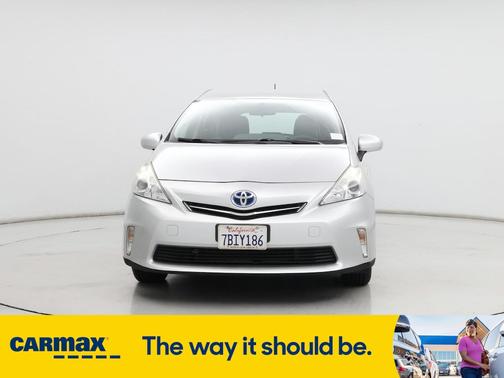 2013 Toyota Prius v Three