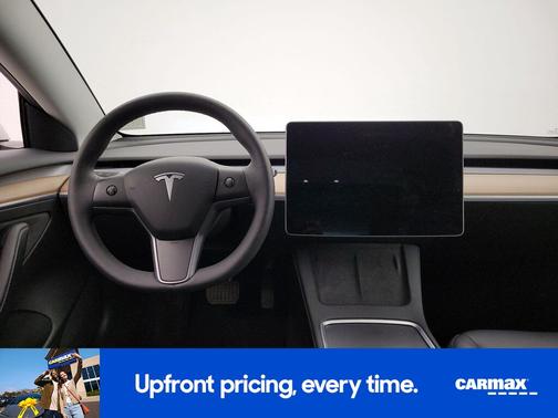 White 2021 Tesla Model 3 Standard Range Plus