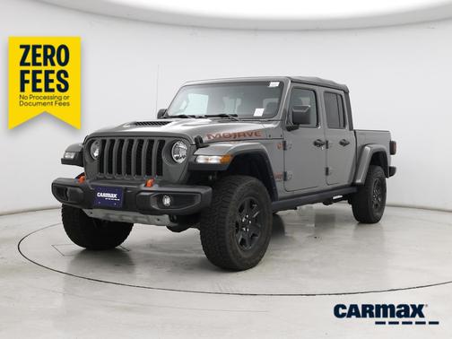 Gray 2023 Jeep Gladiator Mojave