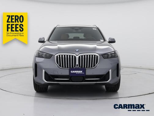 Gray 2024 BMW X5 sDrive40i