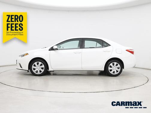 White 2016 Toyota Corolla LE