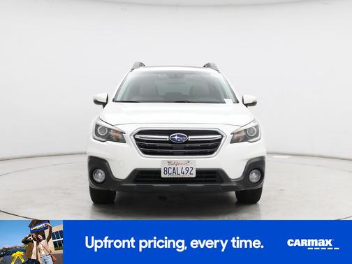 White 2018 Subaru Outback 2.5I Limited