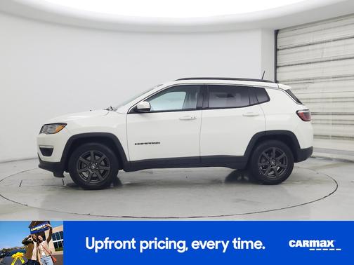 White 2018 Jeep Compass Latitude