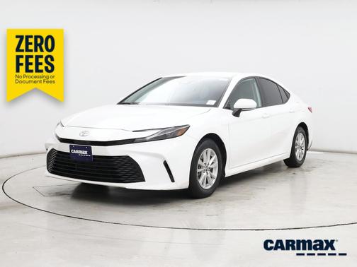 White 2025 Toyota Camry LE